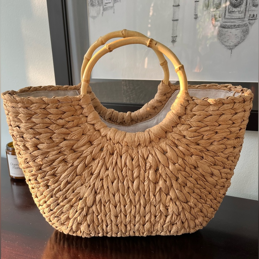Natural Woven Tote with Bamboo Handles NWOT worn in photo
